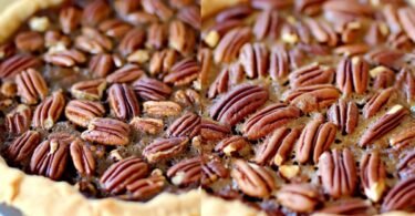 Easy Crock Pot Pecan Pie Recipe